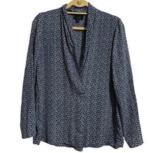 Lumiere medium women’s long sleeve blouse‎